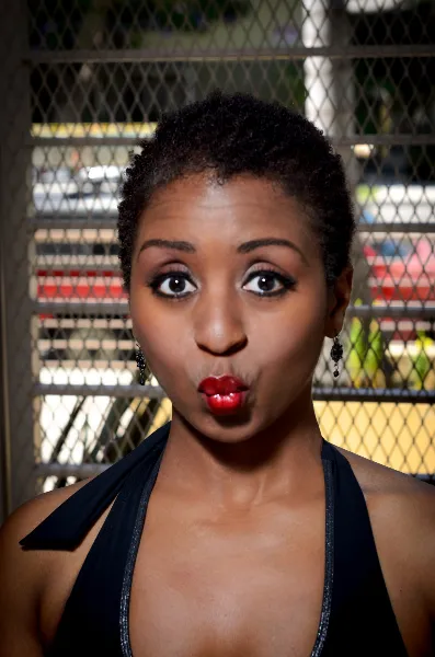 Sophia Thomas headshot