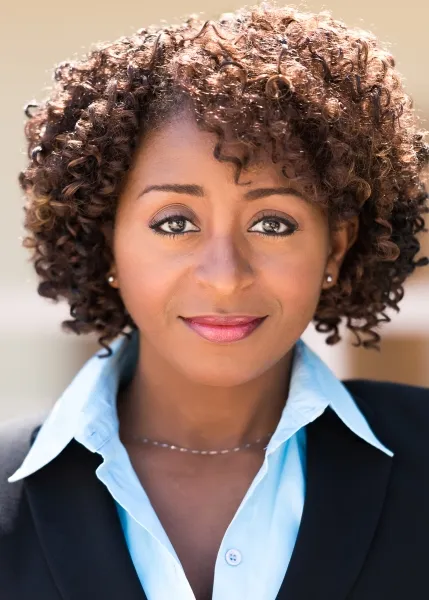 Sophia Thomas headshot
