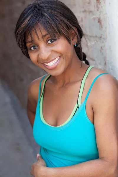 Sophia Thomas headshot